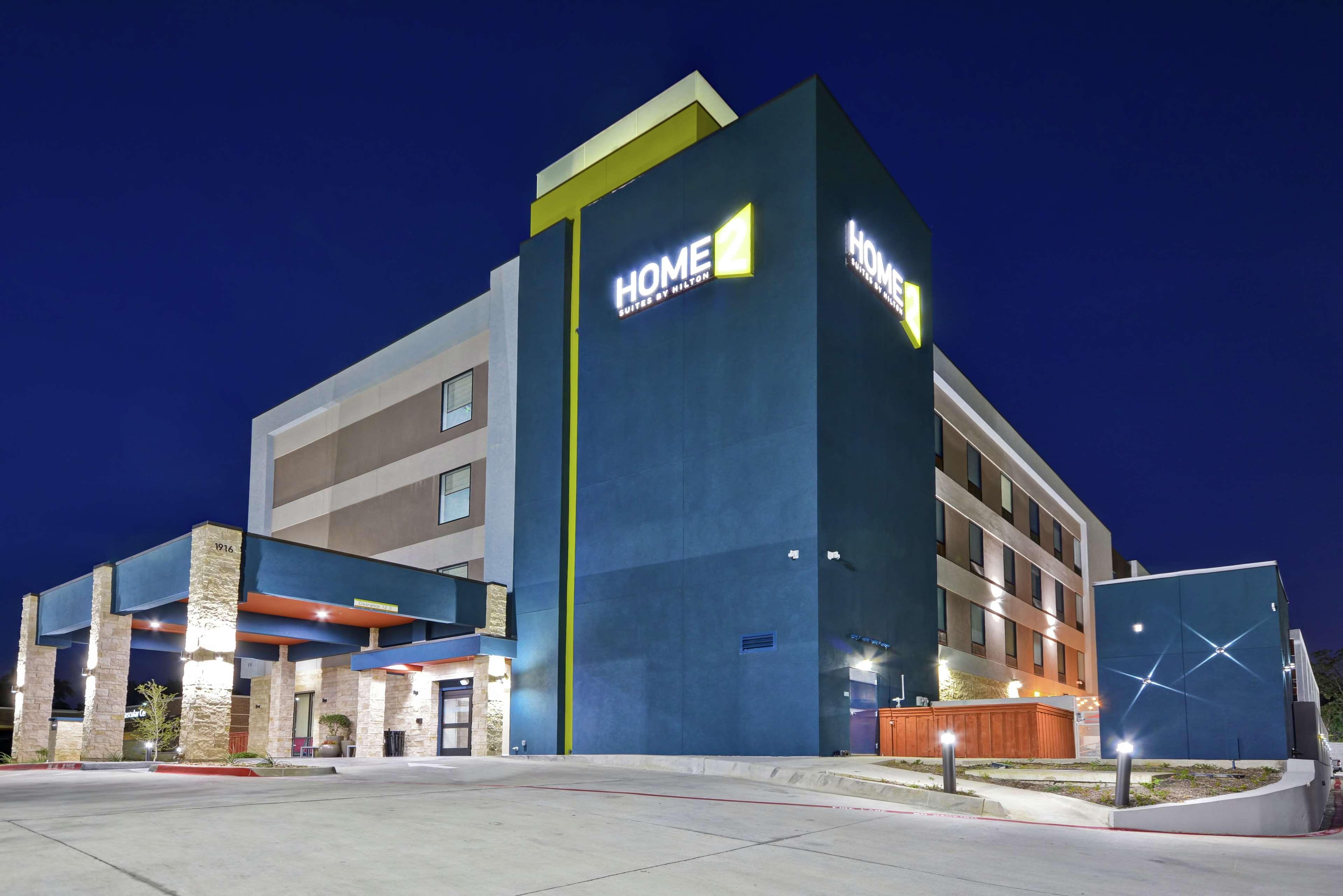 Home2 Suites By Hilton Bedford Dfw West Екстер'єр фото