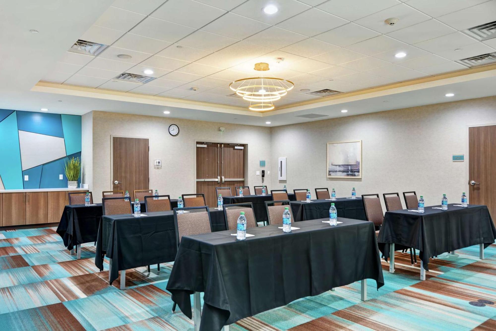 Home2 Suites By Hilton Bedford Dfw West Екстер'єр фото
